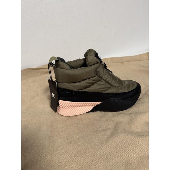 Sorel Shoes Womens Size 7.5 Waterproof NL4439-365 Puff Quilted Zip Winter Boot - Picture 3 of 11